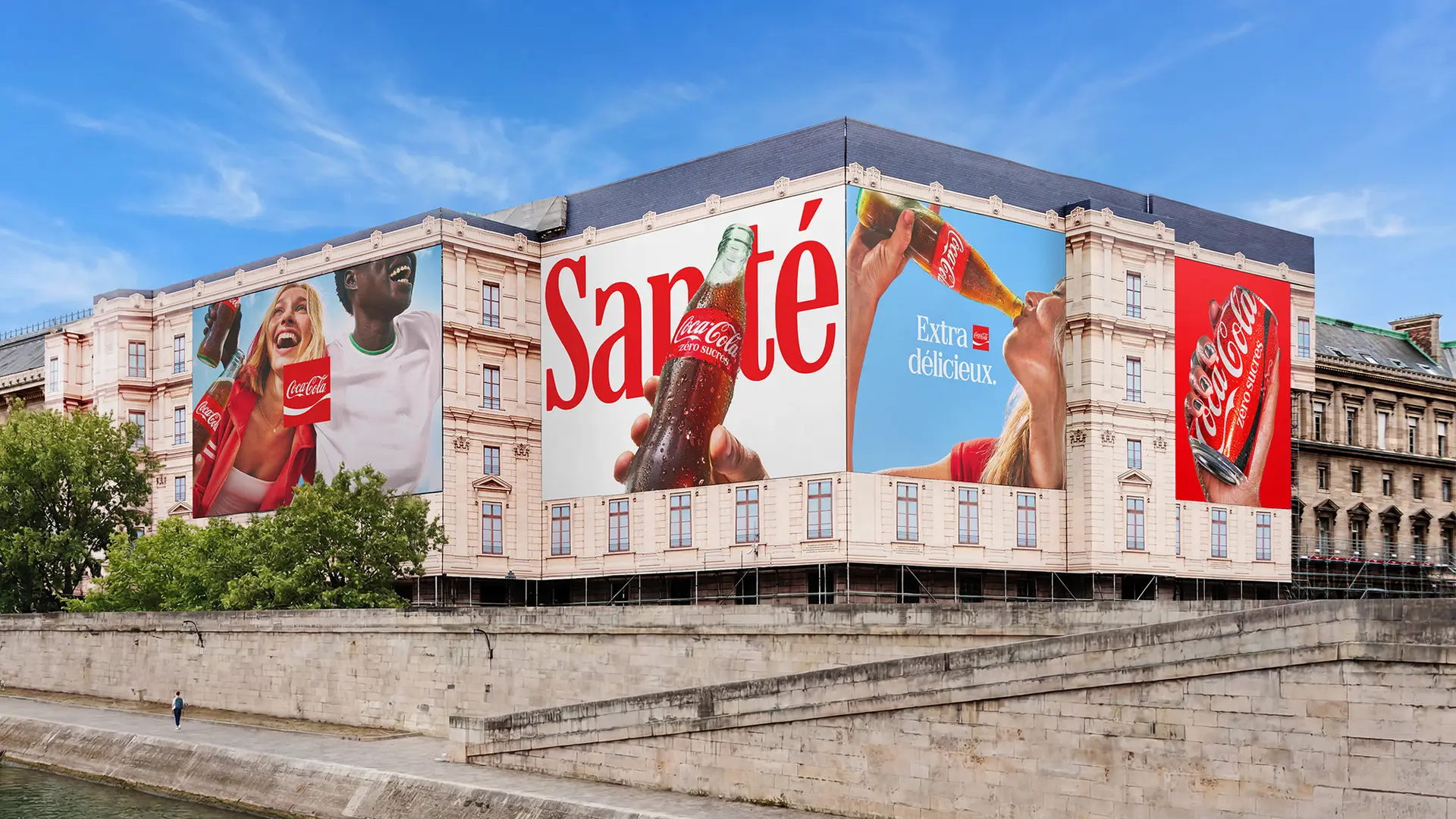 Coca‑Cola 2026 large-format building wrap — France