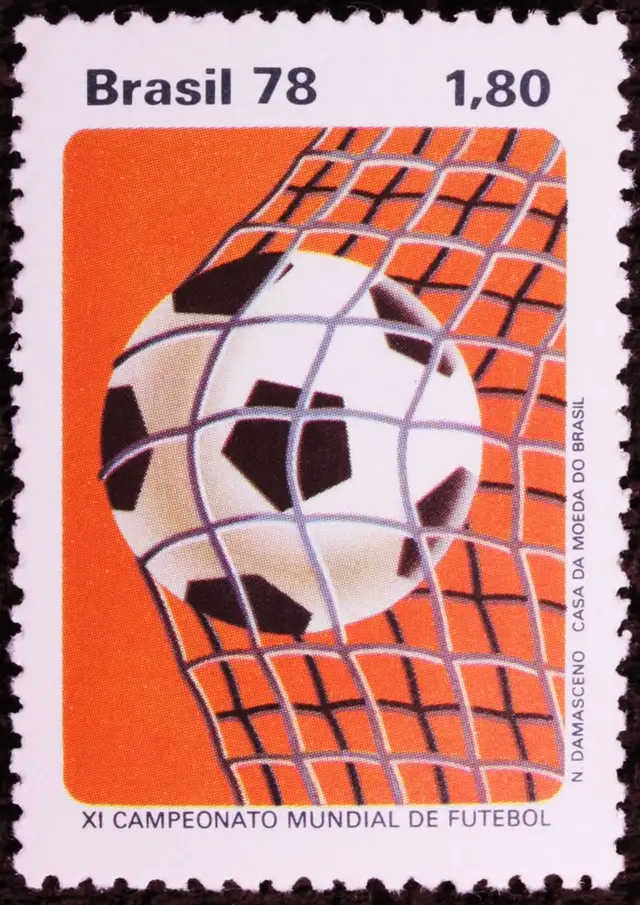 Brasil 78 postage stamp — soccer ball in goal net (1,80)