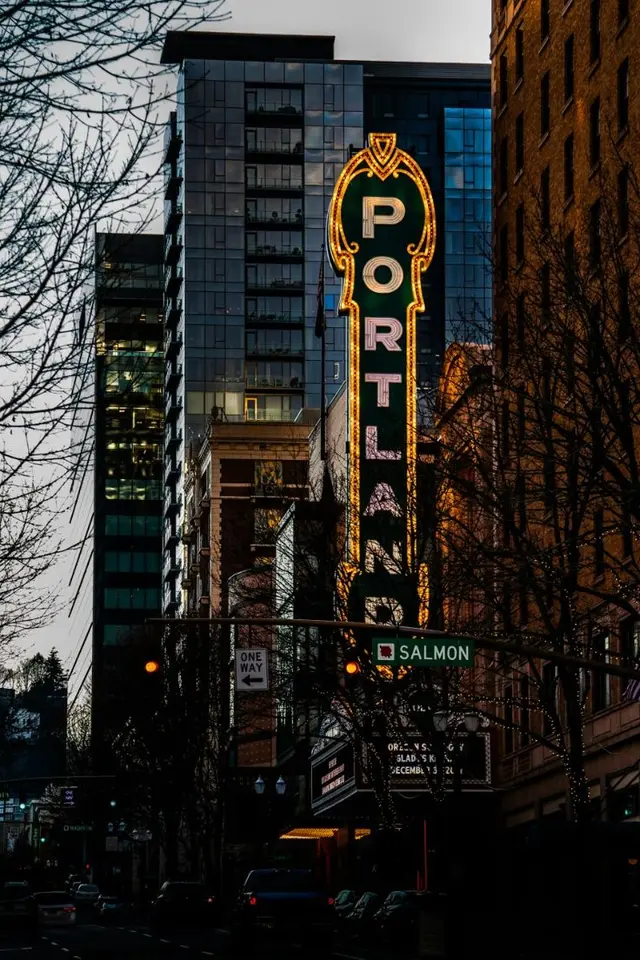 Portland suspension bridge — teal steel tower and suspension cables (Portland, Oregon)