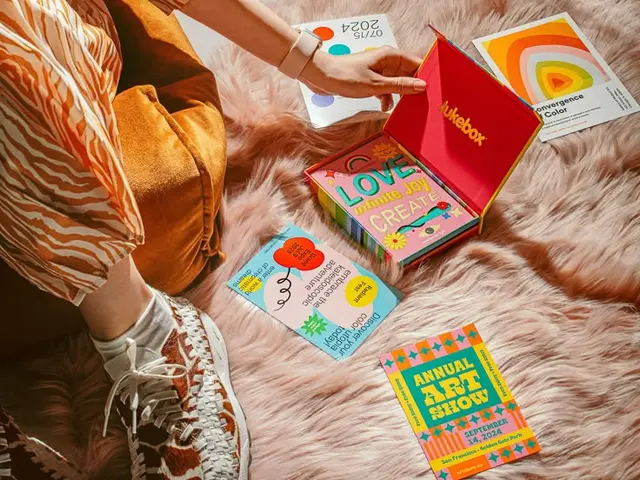 Lena Smirnova — Photographer & Art Director (Behance portfolio)