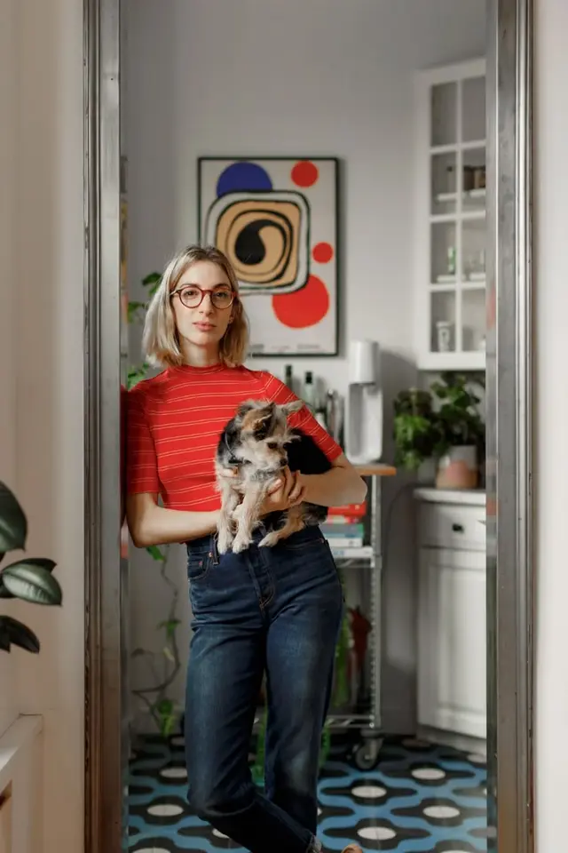 Molly Bernard’s Brooklyn Apartment — Cozy Living Nook with Plants and Natural Light