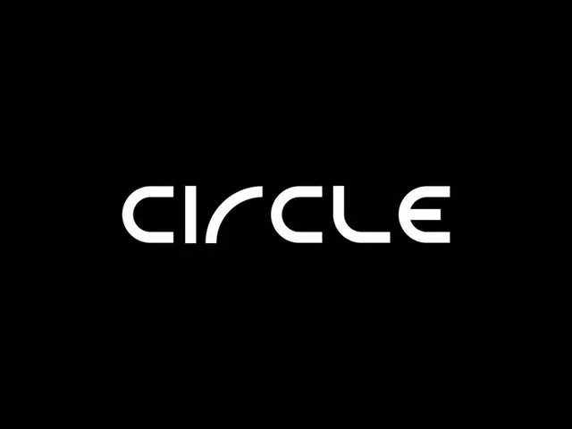Circle — geometric wordmark logo (black & white)