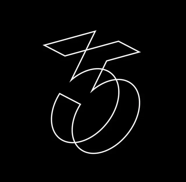Monoline Outline Logo — Stylized Number 3 with Geometric Ribbon
