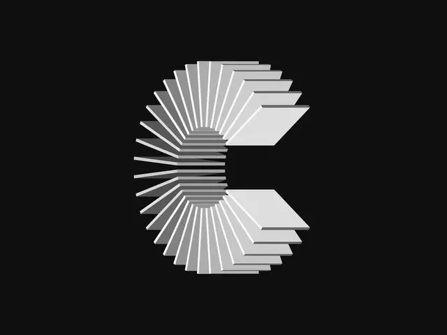 Monochrome 3D stacked-plate letter C