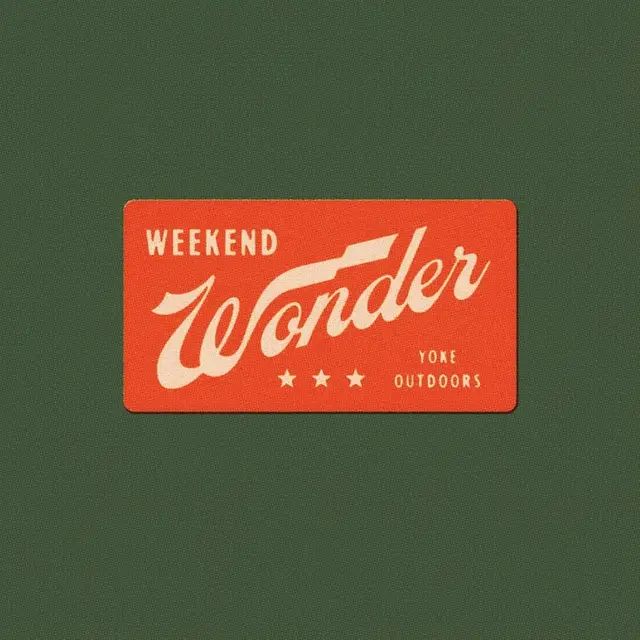 Retro Outdoor Badge — Weekend Wonder