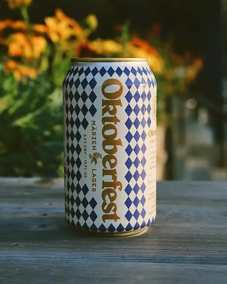 Oktoberfest Märzen Lager can with blue-and-white Bavarian diamonds
