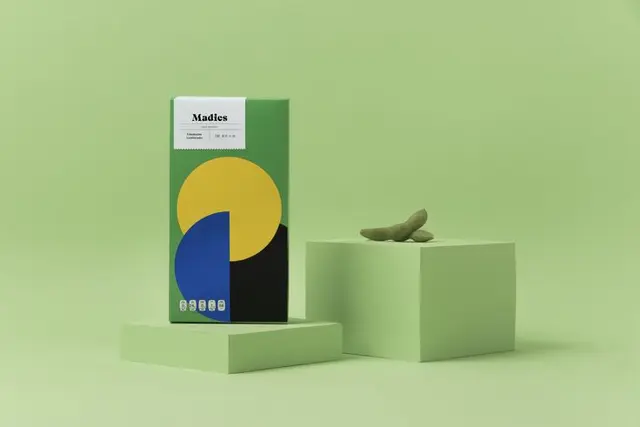 Madies fruit snack packaging — retro geometric design