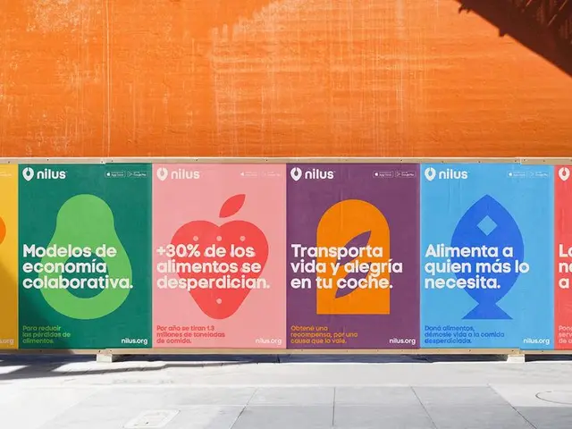 Nilus street-poster series on construction fence — Spanish food-waste and community-donate