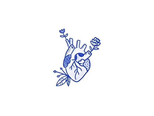 Blue ballpoint sketch of anatomical heart with flowers