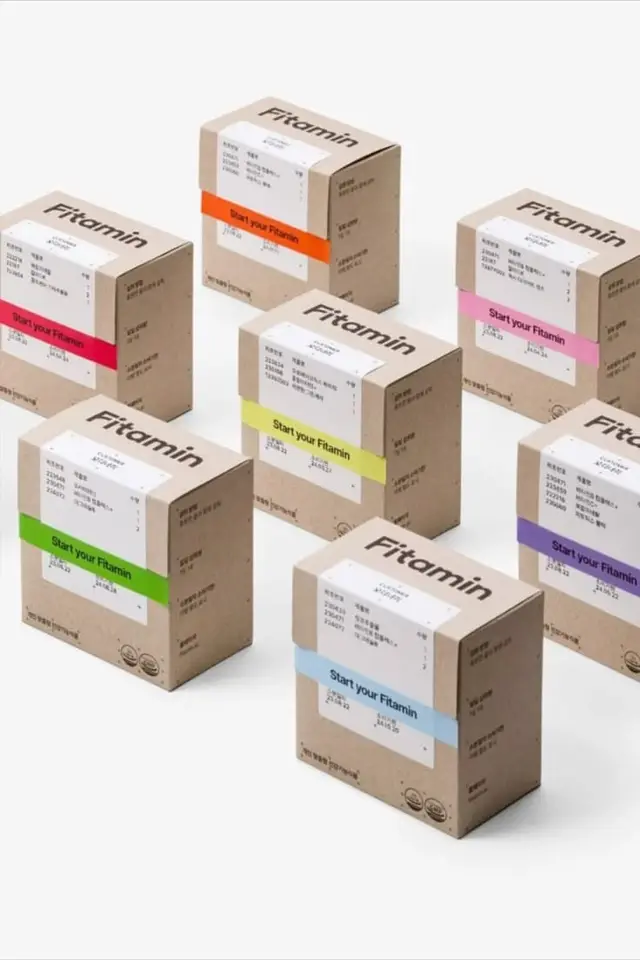 Fitamin kraft supplement boxes with color-coded bands