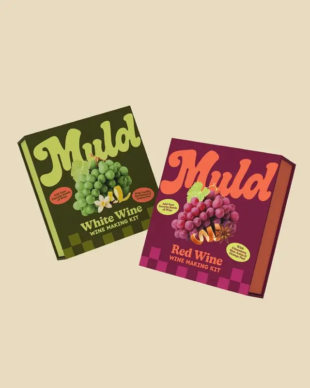 Retro 'Muld' Red and White Wine-Making Kit Packaging