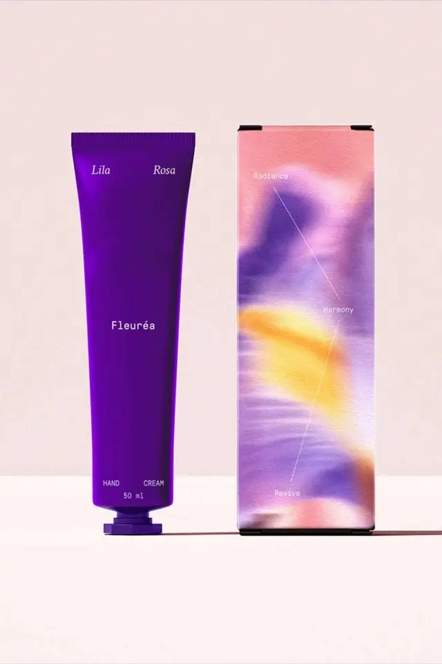 Fleuréa purple hand cream tube with marbled gradient box