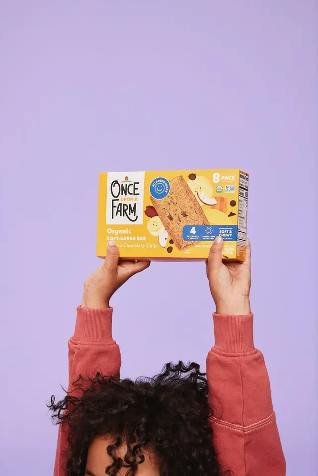 Once Upon a Farm — Banana Chocolate Chip Organic Soft‑Baked Bar (8‑pack) product shot