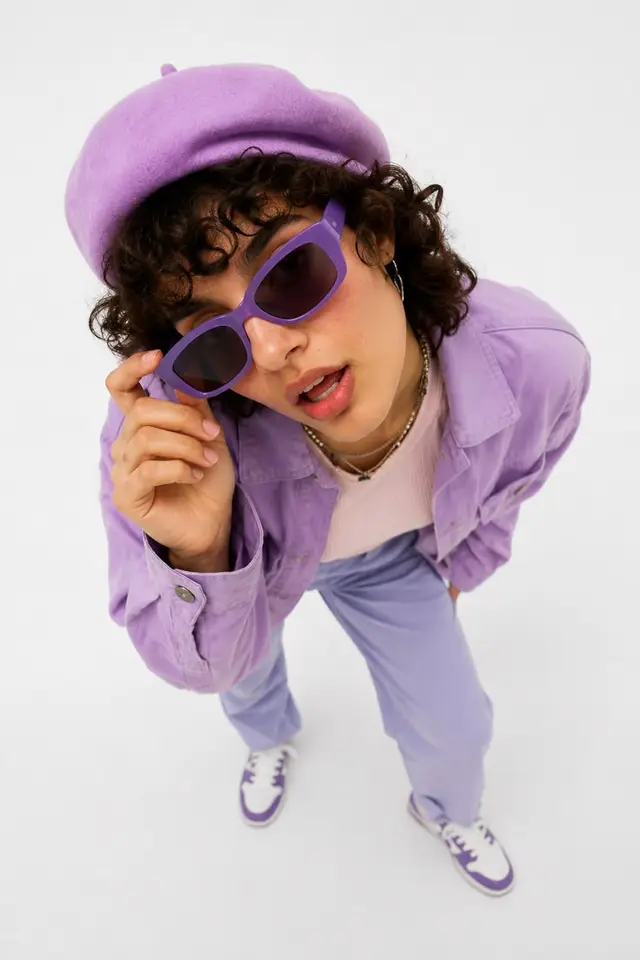 Lavender monochrome outfit with beret and purple sunglasses